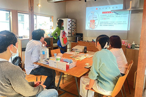 川崎市駅前の腸セラピー（腸もみ）なら紬〜つむぎ〜 イメージ画像01